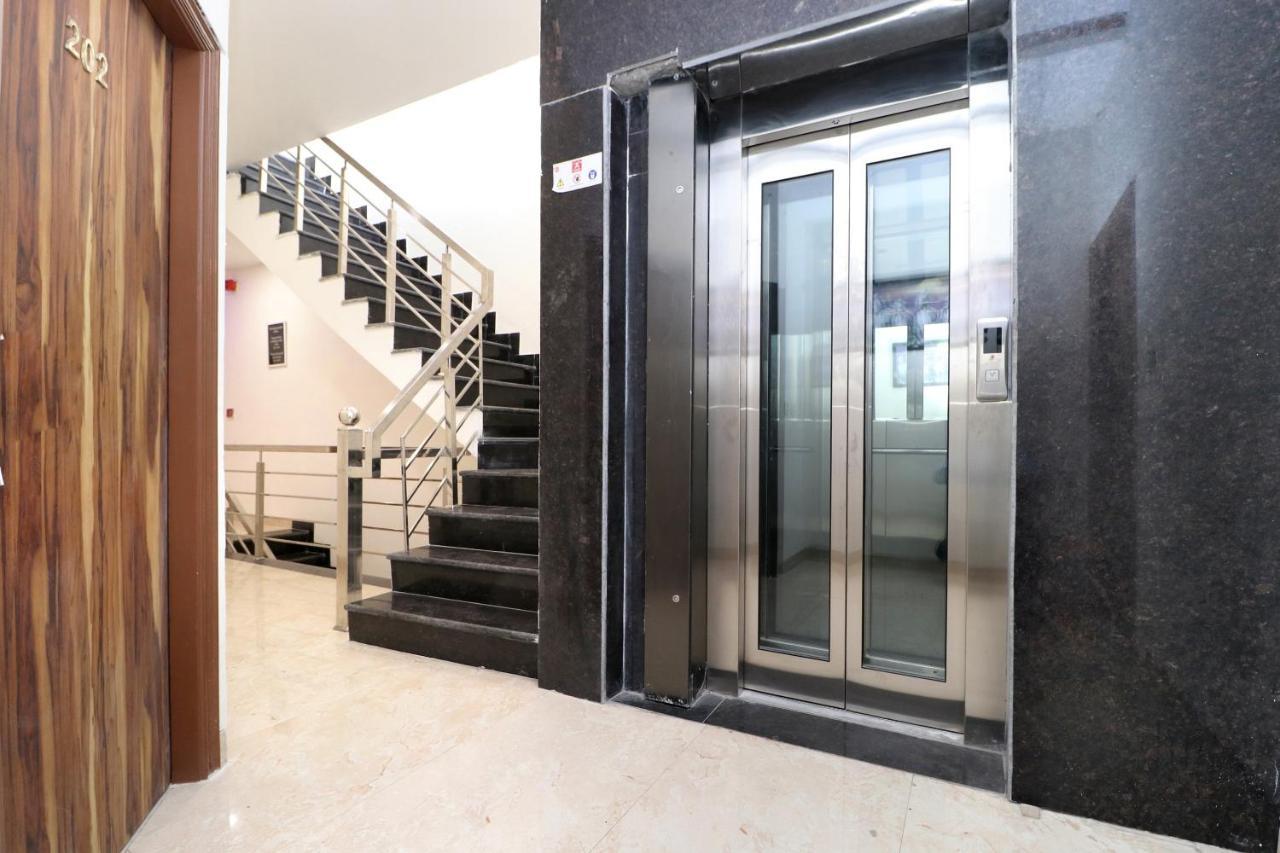 Zirakpur Hotel D Plaza מראה חיצוני תמונה