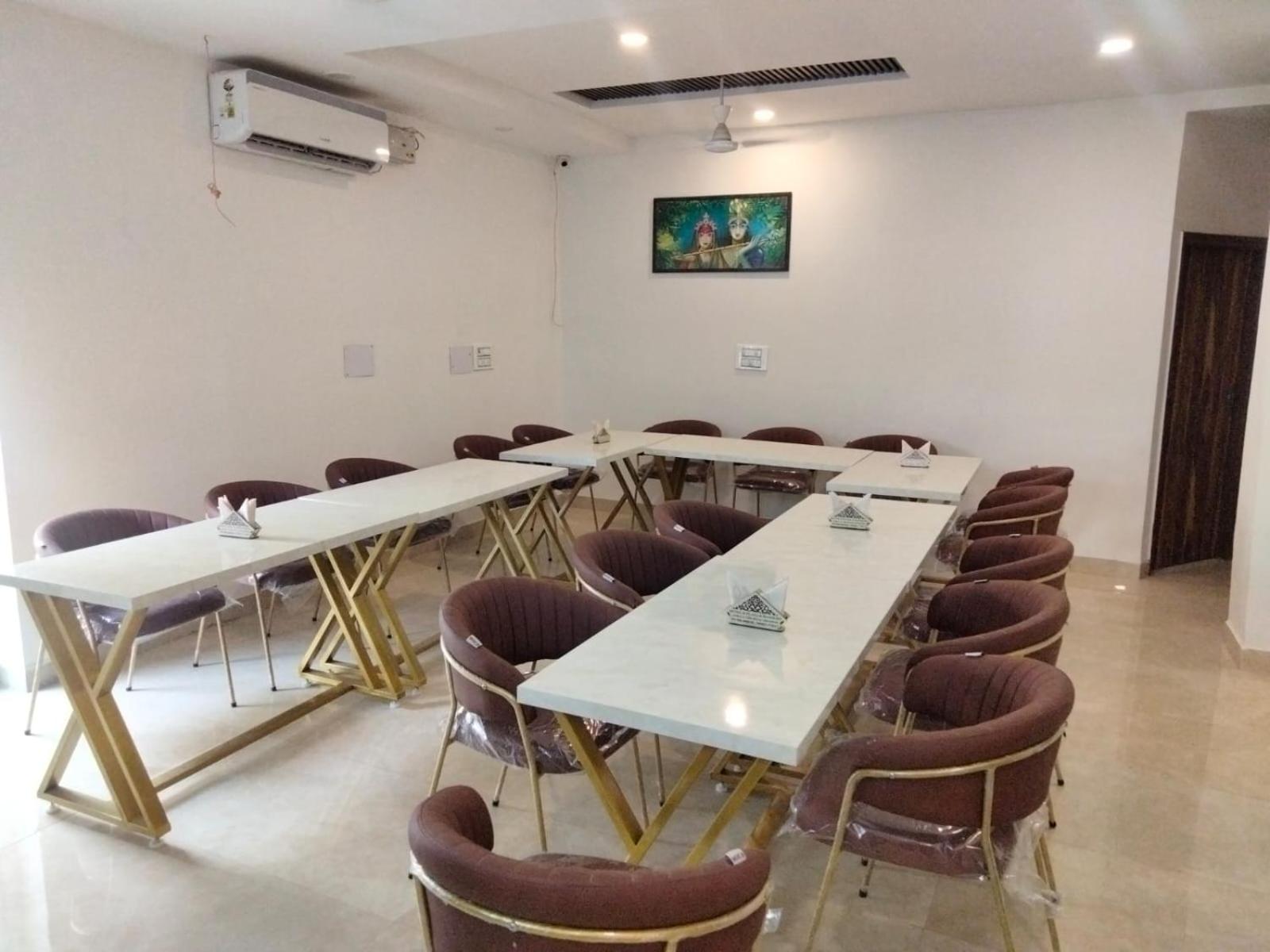 Zirakpur Hotel D Plaza מראה חיצוני תמונה
