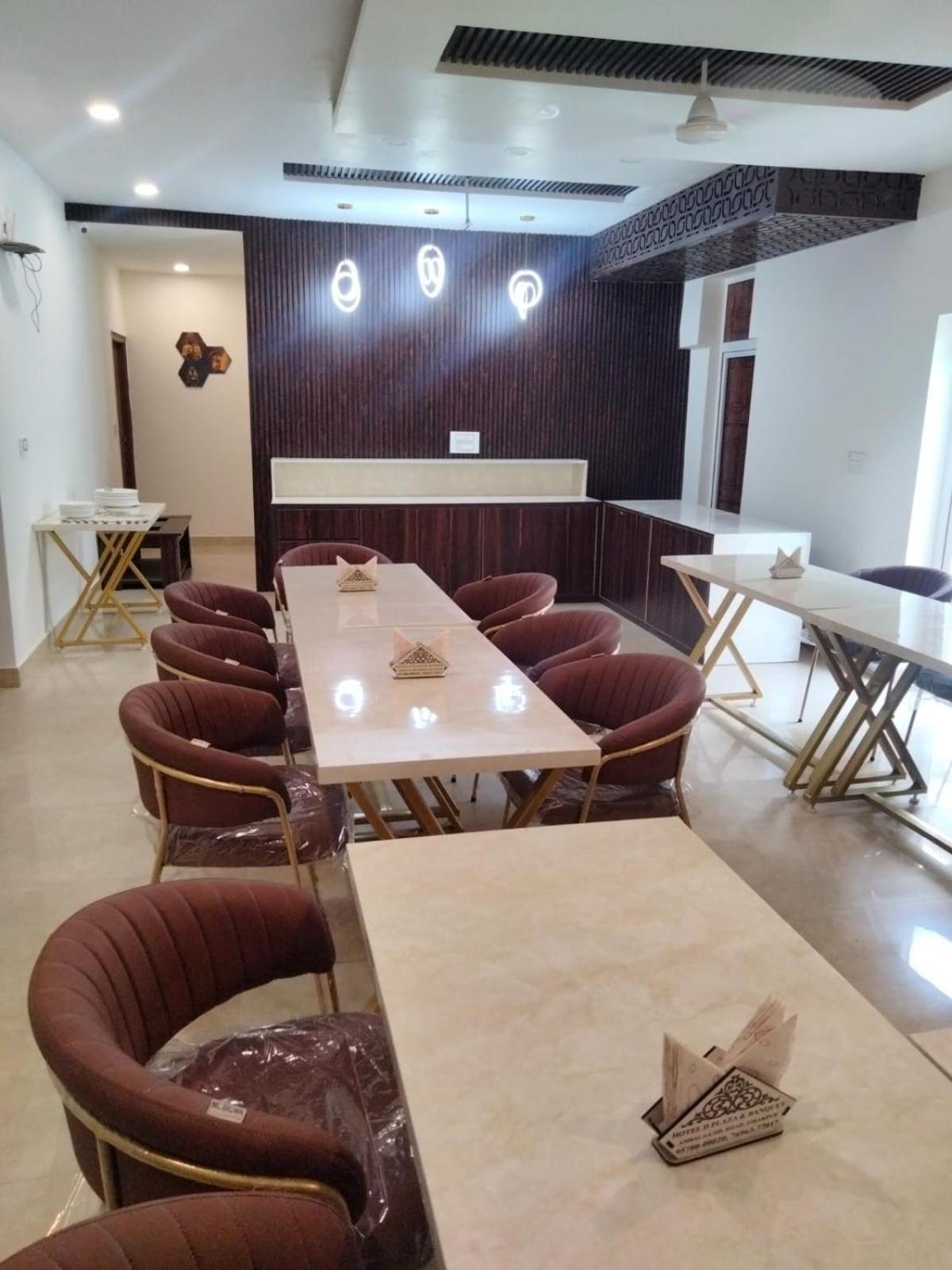 Zirakpur Hotel D Plaza מראה חיצוני תמונה